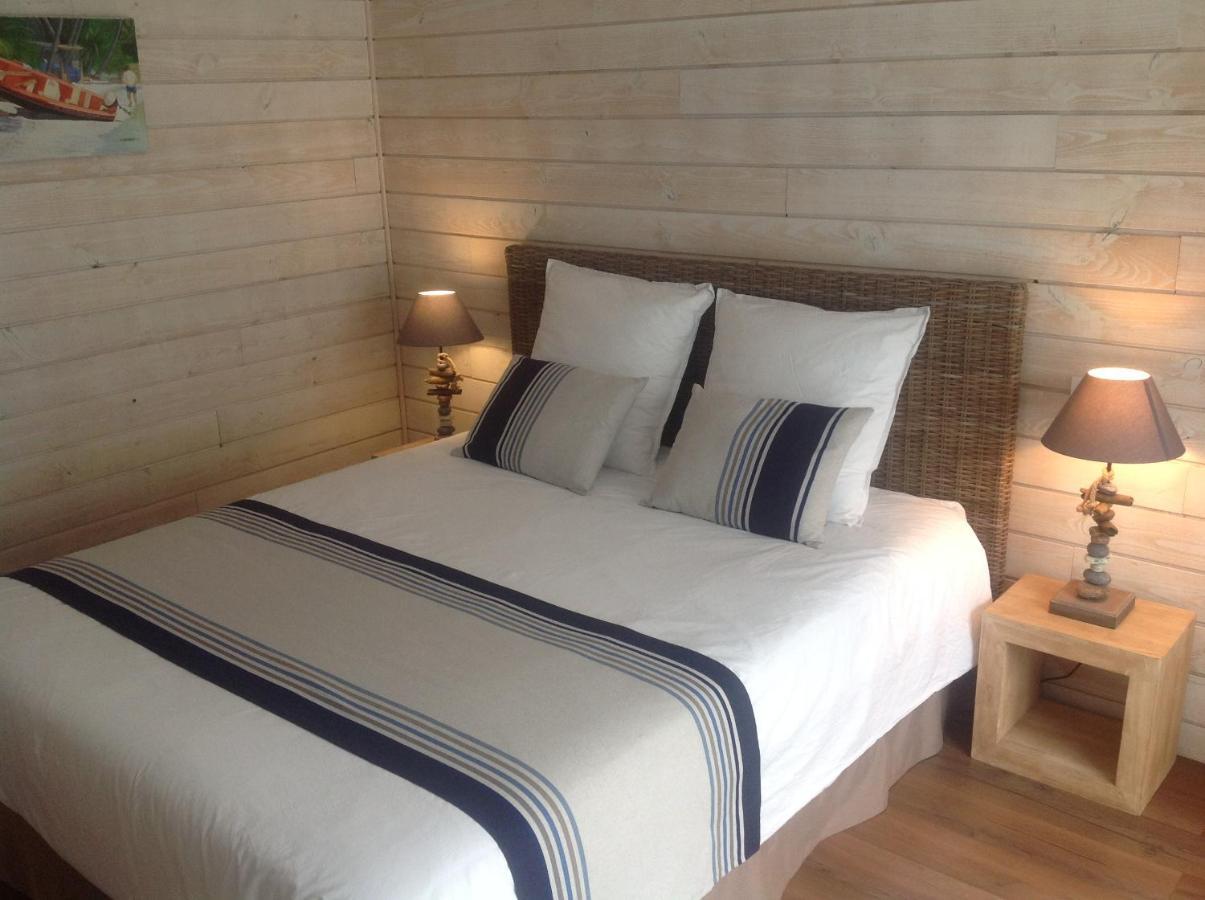 Bed and Breakfast Les Rives Du Bassin Le Teich Esterno foto